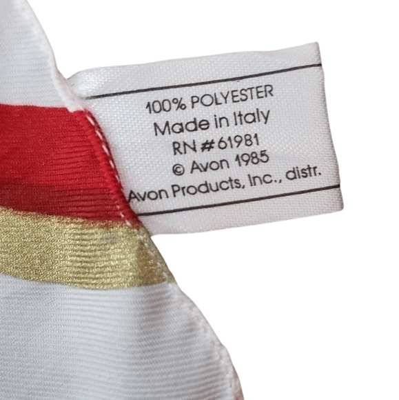 Avon vintage polyester scarf, Presidential Club - Picture 2 of 3